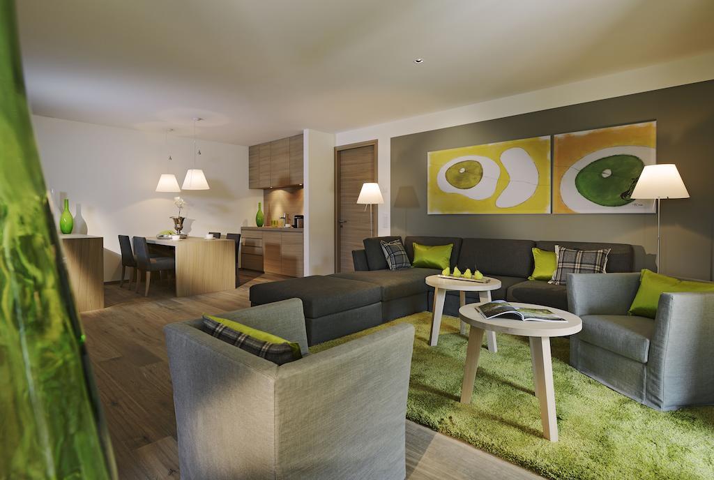 Dolomitengolf Suites Lavant Номер фото
